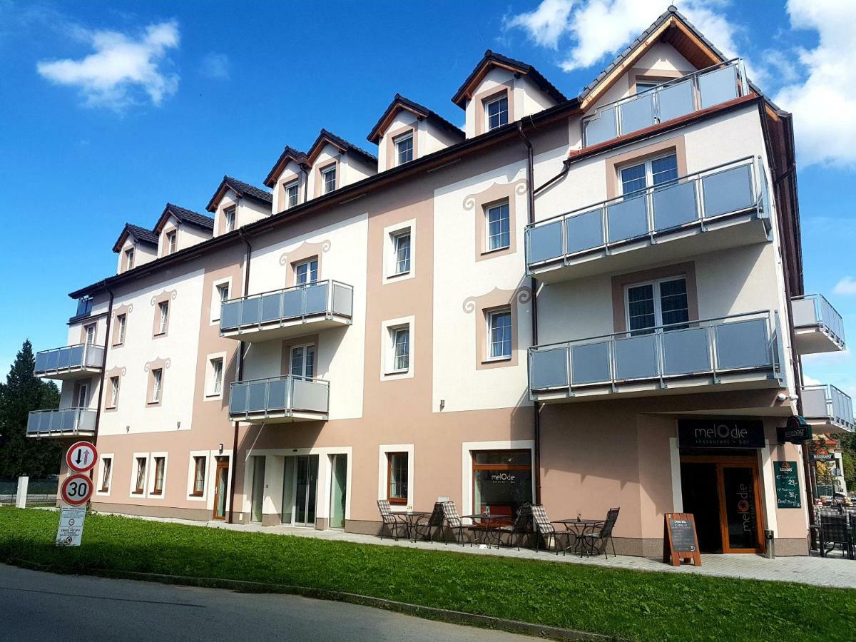 Wellness Hotel Harmonie Třeboň Eksteriør billede